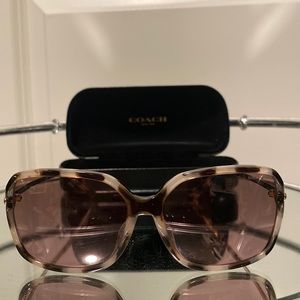 Metal open frame sunglasses. Pink tortoise. 100% UV lenses Includes Coach case